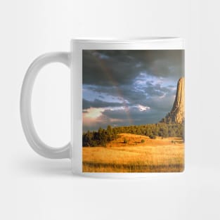 View of Devil's Tower, a basalt outcrop (E417/0148) Mug